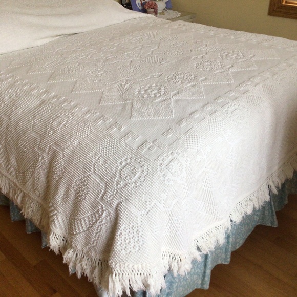 Bedding Bates Washington Bedspread Poshmark